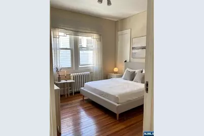 153 Willowdale Avenue 2 #2, Montclair, NJ 07042 - Photo 2