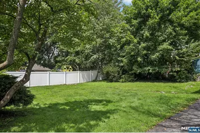 147 Phelps Avenue, Englewood, NJ 07631 - Photo 28