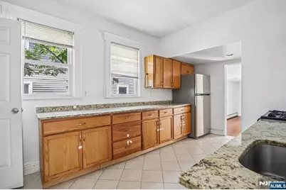 147 Phelps Avenue, Englewood, NJ 07631 - Photo 8