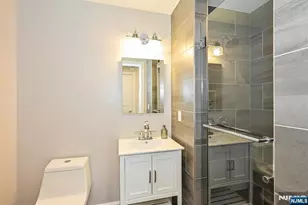 655 Floyd St, Englewood Cliffs, NJ 07632 - Photo 16