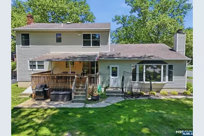 2430 Cleveland Avenue, Washington Township, NJ 07676 - Photo 8
