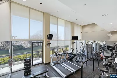 2 Horizon 1010 #1010, Fort Lee, NJ 07024 - Photo 24