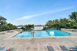 2 Horizon 1010, Fort Lee, NJ 07024 - Photo 36