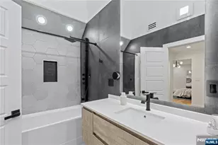 84 Shrewsbury Dr, Livingston, NJ 07039 - Photo 42