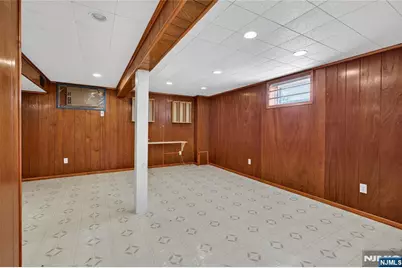1089 23rd Street, Paterson, NJ 07513 - Photo 32