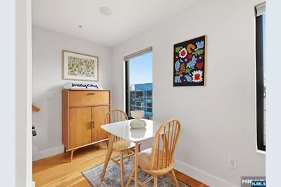 22 Lincoln Street 3 #3, Jersey City, NJ 07307 - Photo 6