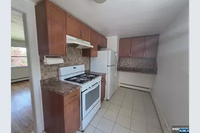55 Midland Avenue 2 #2, Midland Park, NJ 07432 - Photo 2