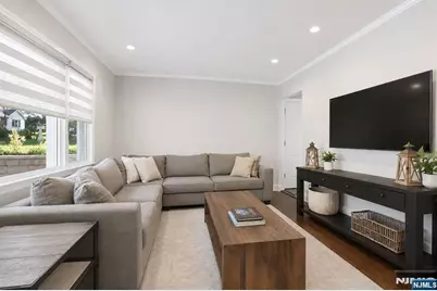 2 Center Street, Butler, NJ 07405 - Photo 4