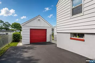 42 Long Valley Rd, Lodi, NJ 07644 - Photo 2