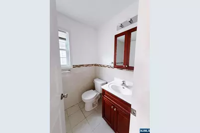 28 Davis Street, Harrison, NJ 07029 - Photo 44