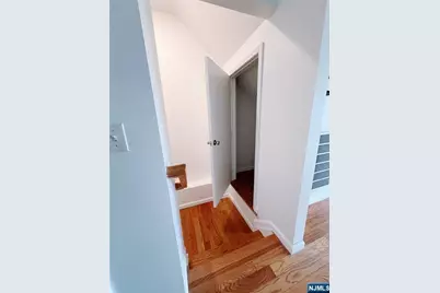 28 Davis Street, Harrison, NJ 07029 - Photo 22