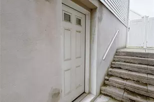 28 Davis St, Harrison, NJ 07029 - Photo 6