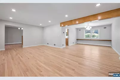 439 Summit Street, Englewood Cliffs, NJ 07632 - Photo 8