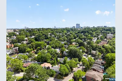 192 Jenkins Drive, Englewood Cliffs, NJ 07632 - Photo 48