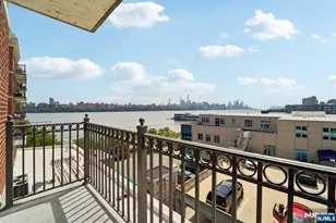 5311 City Pl, Edgewater, NJ 07020 - Photo 26