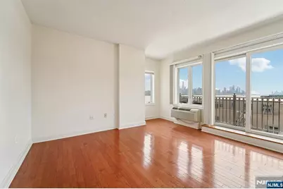 5311 City Place, Edgewater, NJ 07020 - Photo 2