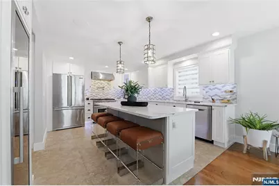 307 Farview Avenue, Paramus, NJ 07652 - Photo 6