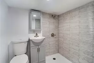 626 Tremont Ave, Orange, NJ 07050 - Photo 18