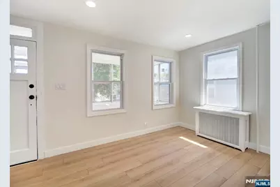 626 Tremont Avenue, Orange, NJ 07050 - Photo 8