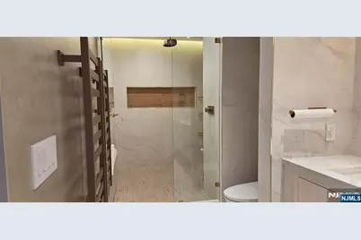 100 Carlyle Vg6 #VG6, Cliffside Park, NJ 07010 - Photo 24
