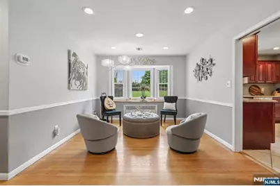 921 Linwood Avenue, Ridgewood, NJ 07450 - Photo 8