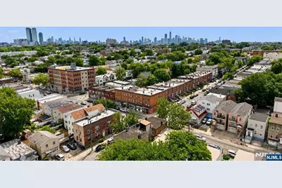 111 Mallory Avenue 2 #2, Jersey City, NJ 07304 - Photo 14