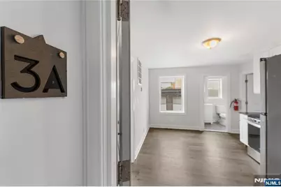 335 Henry Street, Orange, NJ 07050 - Photo 4