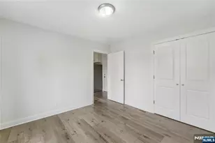 335 Henry St, Orange, NJ 07050 - Photo 10