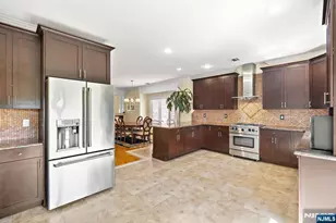 90 Washington Ave C0090, Cliffside Park, NJ 07010 - Photo 10