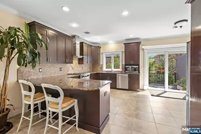 90 Washington Avenue C0090 #C0090, Cliffside Park, NJ 07010 - Photo 8