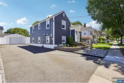 433 Fern Avenue, Lyndhurst Township, NJ 07071 - Photo 2