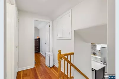433 Fern Avenue, Lyndhurst Township, NJ 07071 - Photo 12