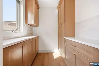 119 Cedar Street C0119 #C0119, Cliffside Park, NJ 07010 - Photo 6