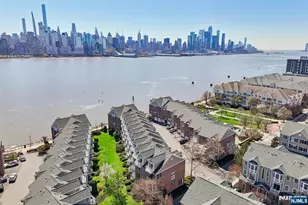 428 Newburgh Ct 428, West New York, NJ 07093 - Photo 42