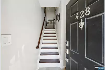428 Newburgh Court 428 #428, West New York, NJ 07093 - Photo 2