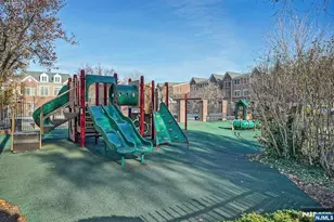 428 Newburgh Ct 428, West New York, NJ 07093 - Photo 44