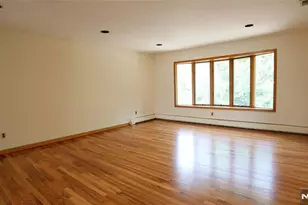 206 New York Ave 2, Fort Lee, NJ 07024 - Photo 2