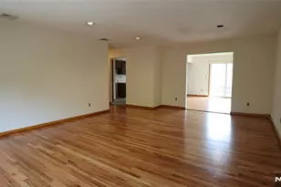 206 New York Ave 2, Fort Lee, NJ 07024 - Photo 4
