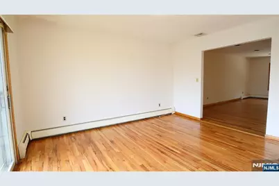 206 New York Avenue 2 #2, Fort Lee, NJ 07024 - Photo 10