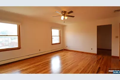 206 New York Avenue 2 #2, Fort Lee, NJ 07024 - Photo 18