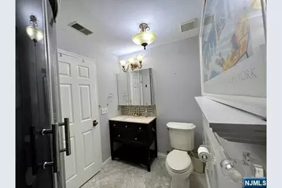 1029 Castle Road, Mahwah, NJ 07430 - Photo 8