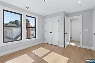 9 Cole St, Bergenfield, NJ 07621 - Photo 32