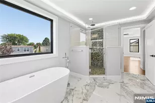9 Cole St, Bergenfield, NJ 07621 - Photo 36