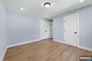 9 Cole St, Bergenfield, NJ 07621 - Photo 38