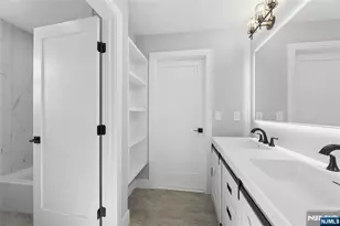 9 Cole St, Bergenfield, NJ 07621 - Photo 30
