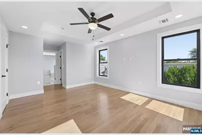 9 Cole Street, Bergenfield, NJ 07621 - Photo 34