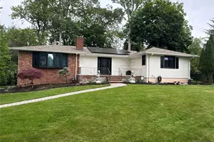 43 Overlook Ct, Ramsey, NJ 07446 - Photo 1