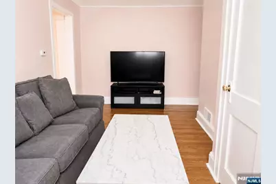 522 Saddle River Road Apt 1 #Apt 1, Saddle Brook Township, NJ 07663 - Photo 4
