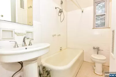 275 Engle Street H 1 #H 1, Englewood, NJ 07631 - Photo 24