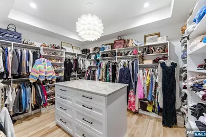 29 Roslyn Avenue, Englewood Cliffs, NJ 07632 - Photo 24
